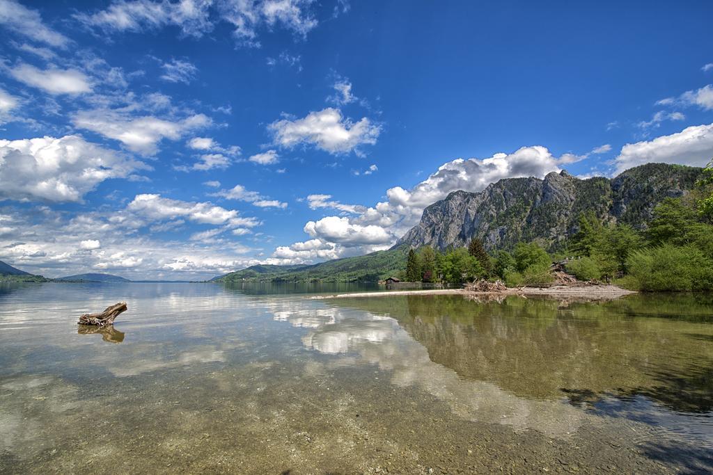 Gasthaus Pension Zur Nixe Steinbach am Attersee Luaran gambar